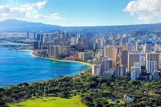 Scenic 23Rd-Floor Corner Retreat With Diamond Head & Ocean Views Apartamento Honolulu