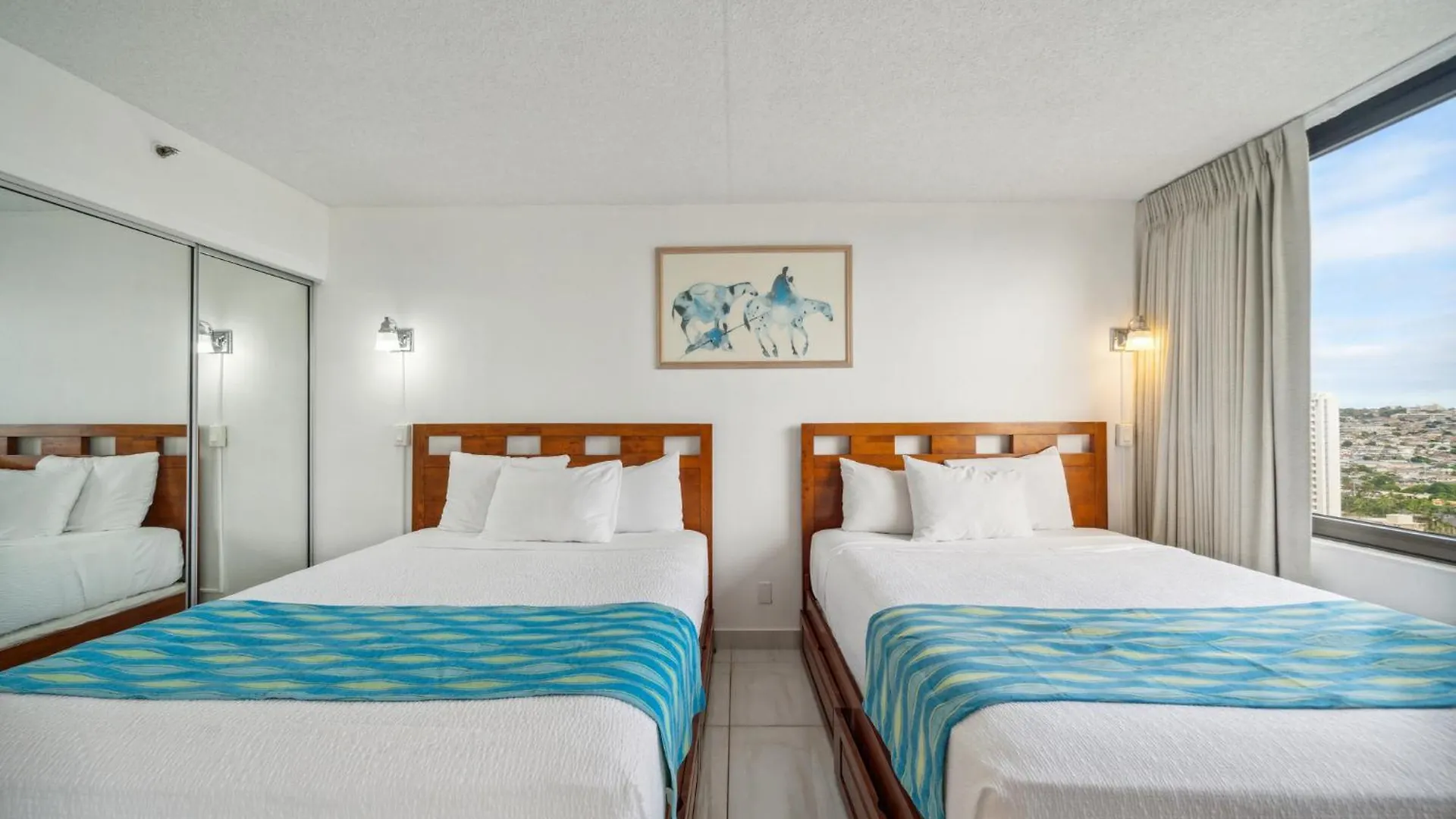 Scenic 23Rd-Floor Corner Retreat With Diamond Head & Ocean Views Apartamento Honolulu Estados Unidos da América