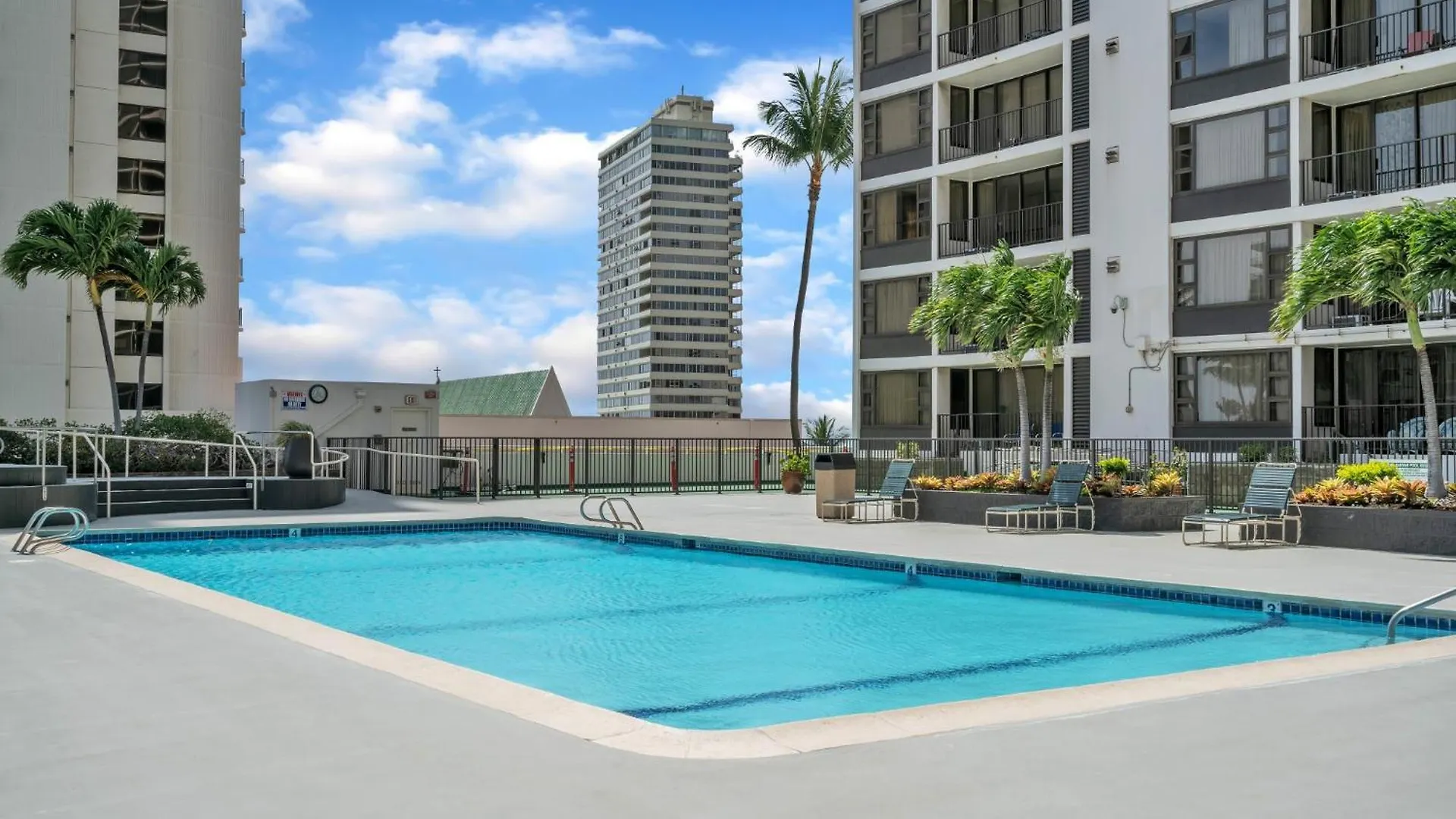 Scenic 23Rd-Floor Corner Retreat With Diamond Head & Ocean Views Apartamento Honolulu